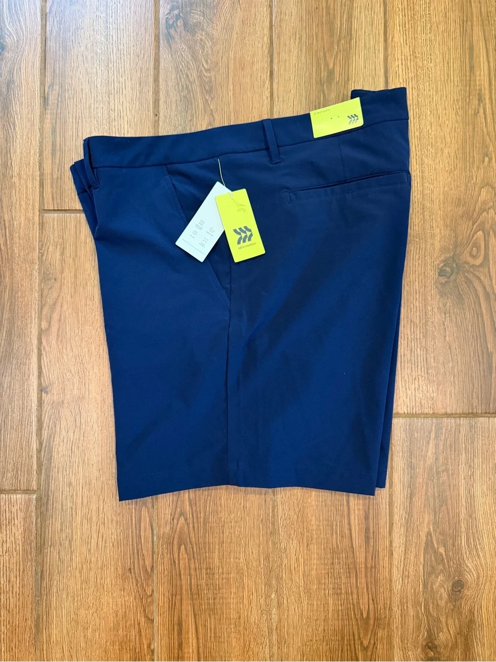 all in motion Navy Flat-Front Performance Shorts 7” / men’s 46
